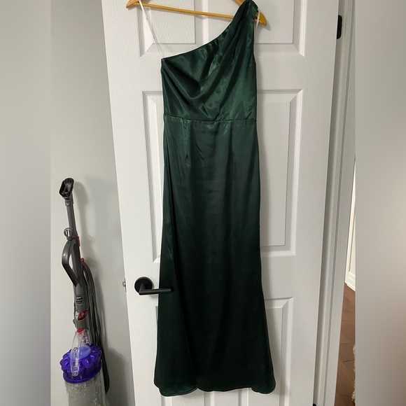 XS Lulus dress worn once. Hemmed - Picture 3 of 7